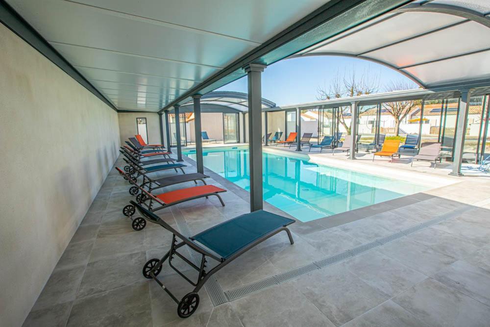 לס מתה Le Pacha Maison Avec Piscine/Parking/Wifi/Plages 5Kms מראה חיצוני תמונה